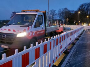 Verkehrstechnik im Einsatz sorgt für Verkehrssicherung und Baustellensicherung